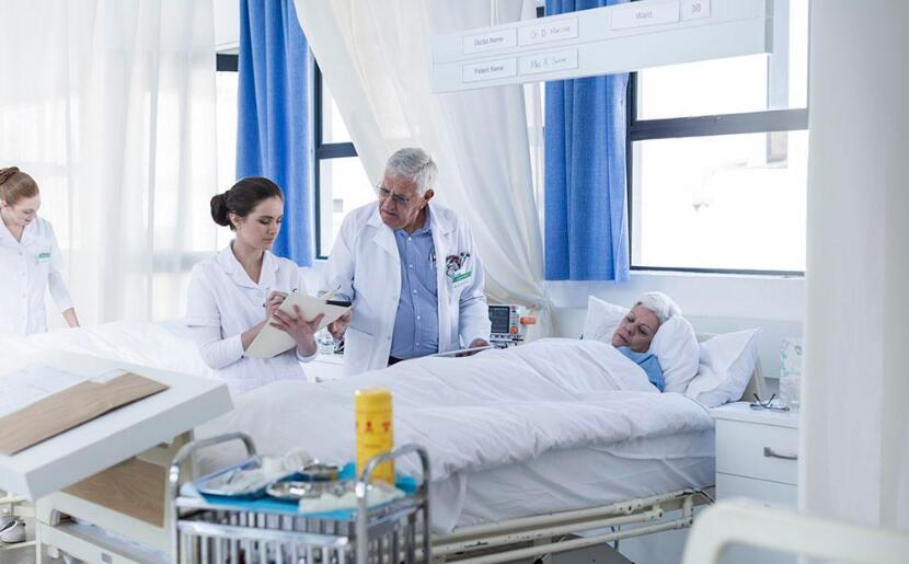 應(yīng)該如何選擇醫(yī)院護(hù)理